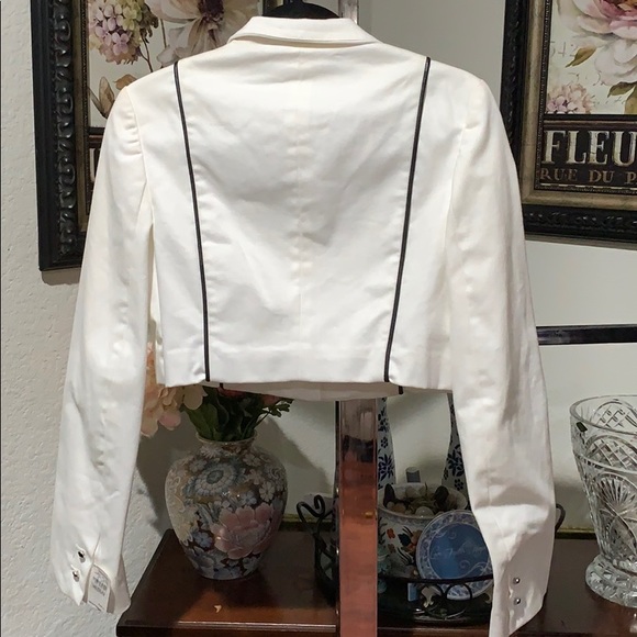 Alice and Olivia black and white crop blazer - Picture 2 of 9